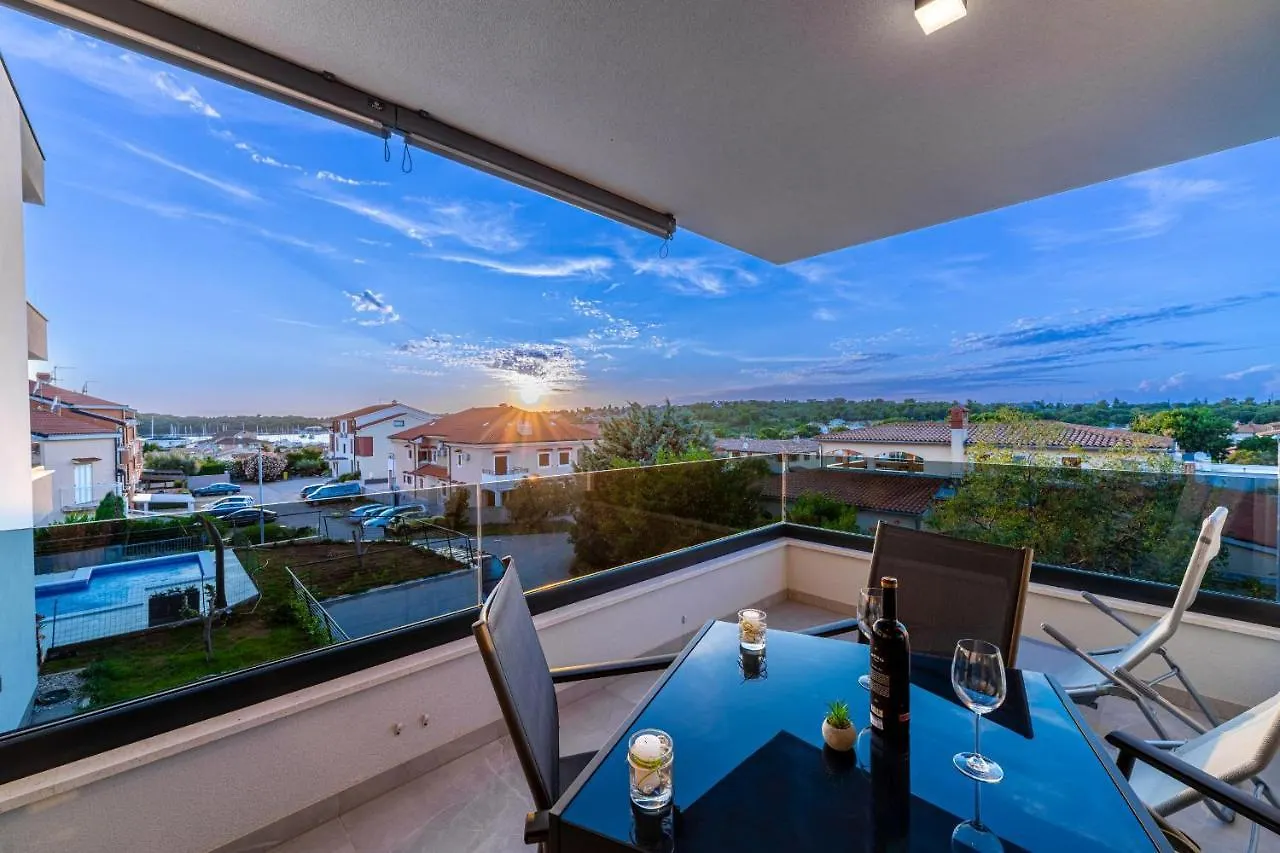 Volme View Apartment Banjole 0*,